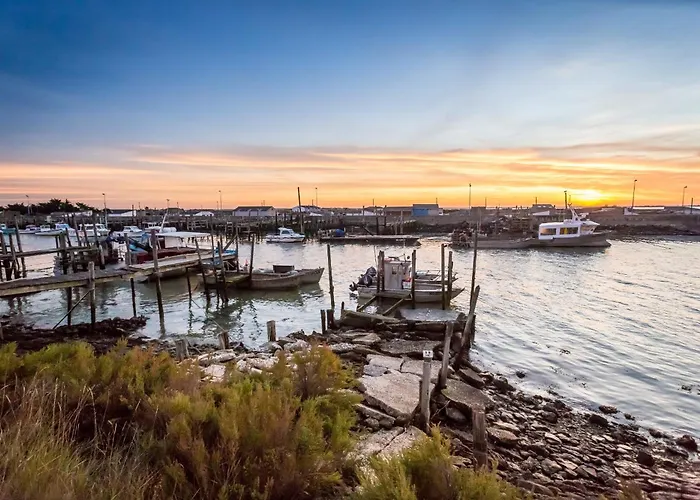 Apartment Abri Des Galees